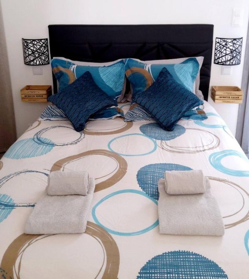 Romytt Suite Saint-Quentin-la-Poterie Kültér fotó